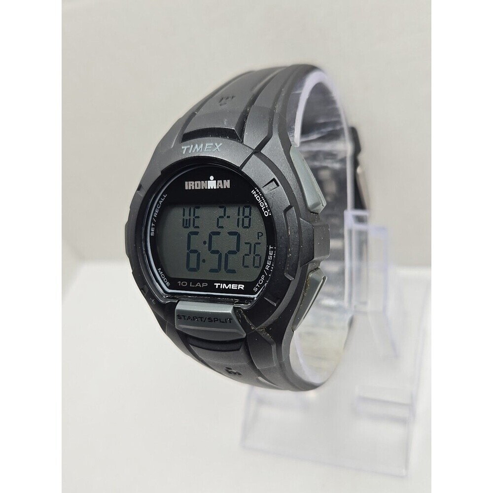 Timex Ironman Essential 10 Lap Timer Indiglo 100m Digital Mens Watch New Battery - Picture 2 of 11